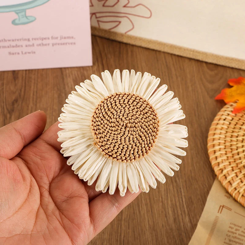 10 embellissements artisanaux en forme de tournesol et de marguerite, blancs et beiges, accessoires de décoration DIY pour chapeaux de plage, vêtements, rideaux, cravates