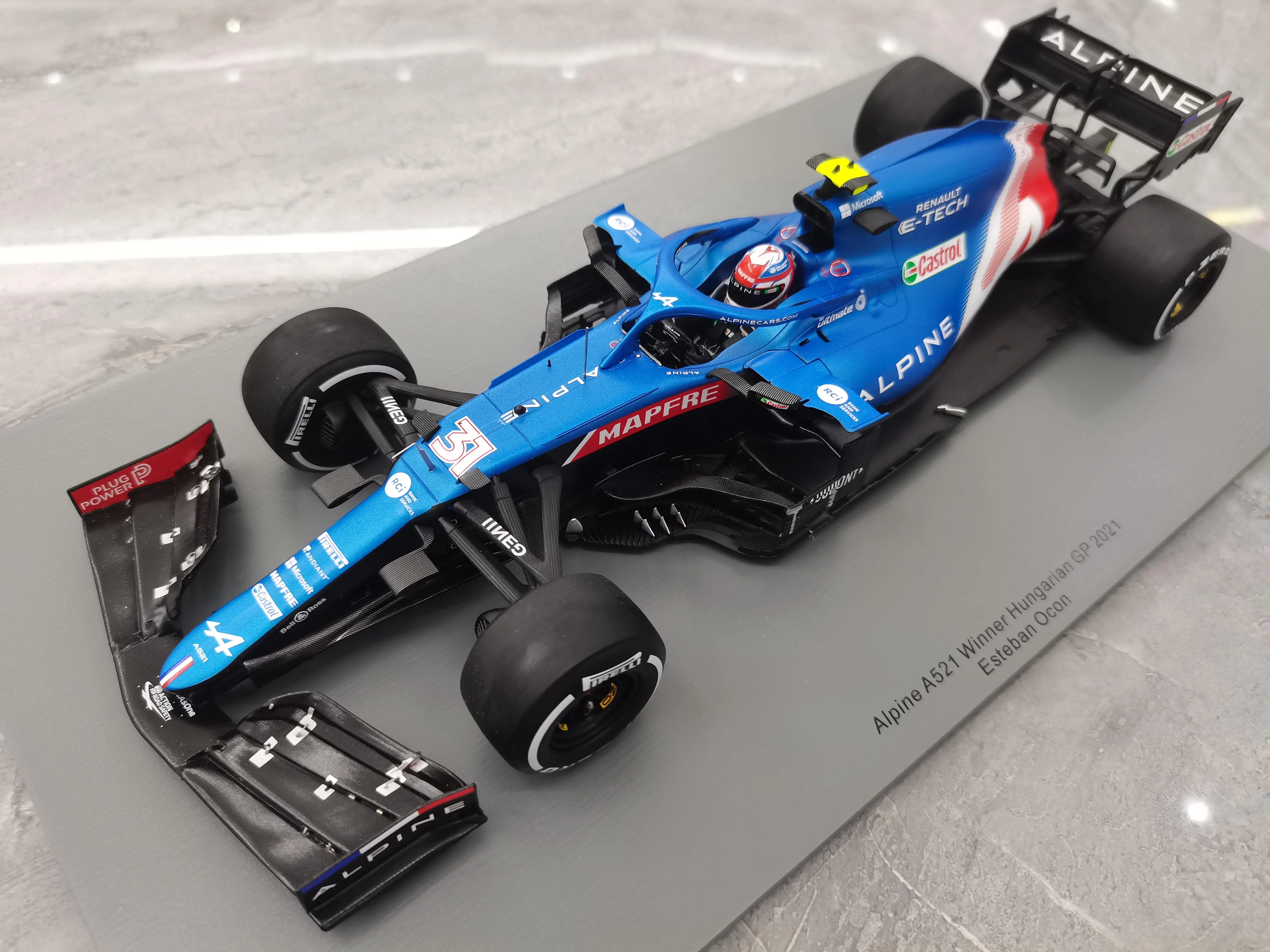 Spark 1:18 F1 A521 Alplne Winner Hungarian 2021 Esteban Ocon Simulation Limited Edition Resin Metal Static Car Model Toy Gift