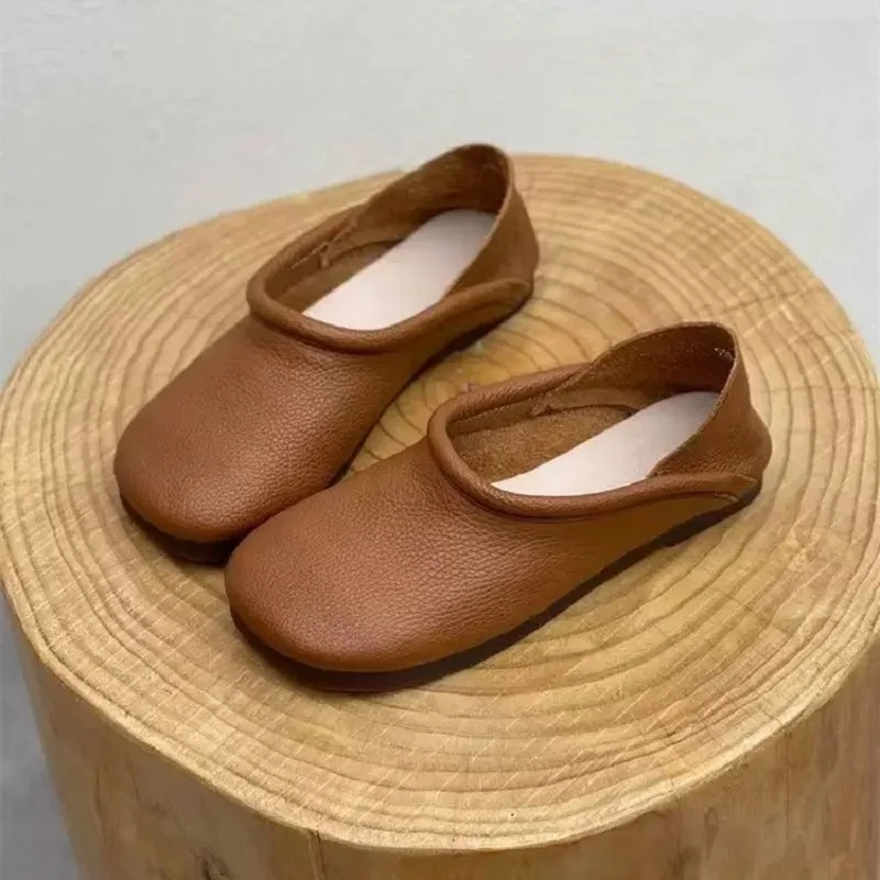 Women's Single Shoes Spring and Autumn New Leather Casual Shoes Retro Soft Soled Flat Shoes Round Toe Two on Single Shoes