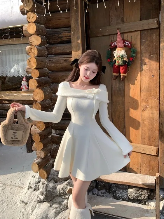 

Элегантное женское вязаное платье А-силуэта большого размера с одним открытым плечом, белое, с завышенной талией, длинная юбка, для офиса, осенняя новинка, модный стиль