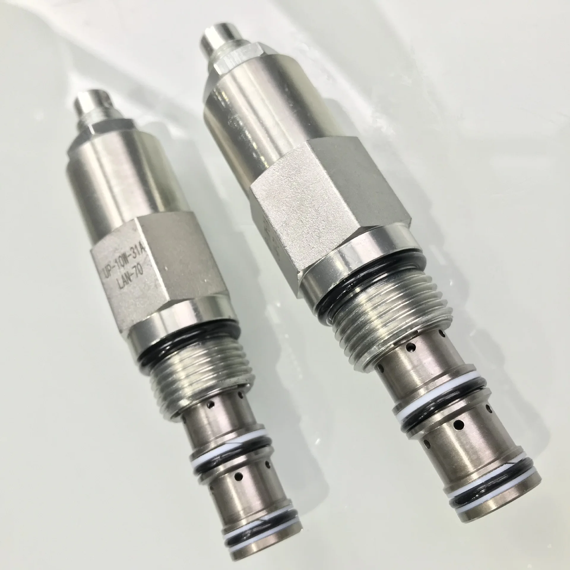 UP10-30 UP10-31 RU101 Unloading Valve Internal Bleed Accumulator Valve Adjustable 60% 70% 80% Hydraulic Control Valve