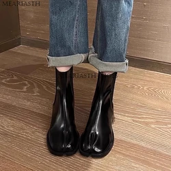 Retro Split Toe Ankle Boots Woman Shiny&Matte Leather Shoes Tabi Ninja Chelsea Botas Mujer Low Heels Trotters Booties Winter