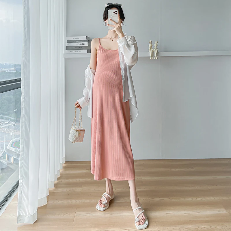 

2024 Summer Maternity Strap Dress Solid Color Sleeveless Pregnant Woman Fashion Beach Dress Long Loose Pregnancy Lining Dresses