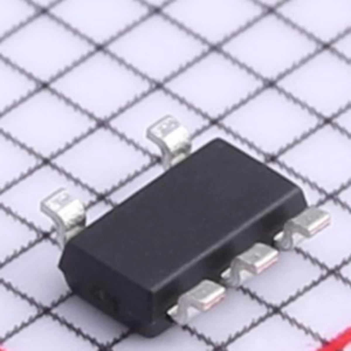 Маркировка B9 SOT-23-5 Оригинальный светодиодный драйвер 3-SEGMENT PDSO5 TSOT-25 TSOT25 DC-DC регулятор PWM 1A 30 В 1 МГц AL8808WT-7 AL8808WT