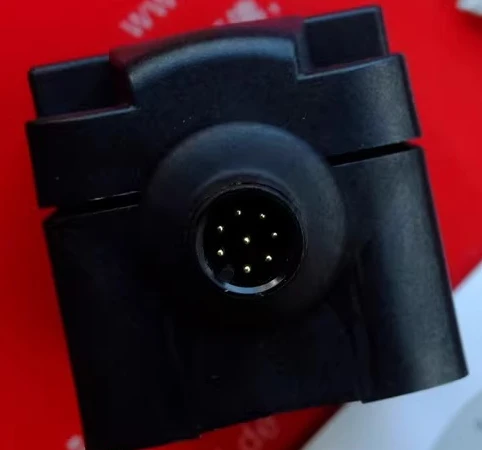 

Новый защитный выключатель Eucr CES-AR-C01-CH-SA, модель 098942, 2026 года выпуска