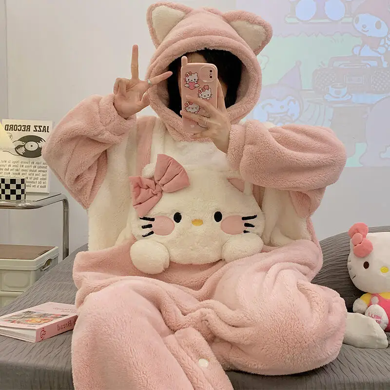 Anime femminile Pigiama intero Hello Kitty Kawaii Cinnamoroll Donna Tuta Pigiama Flanella Inverno Addensato Indumenti da notte con cappuccio