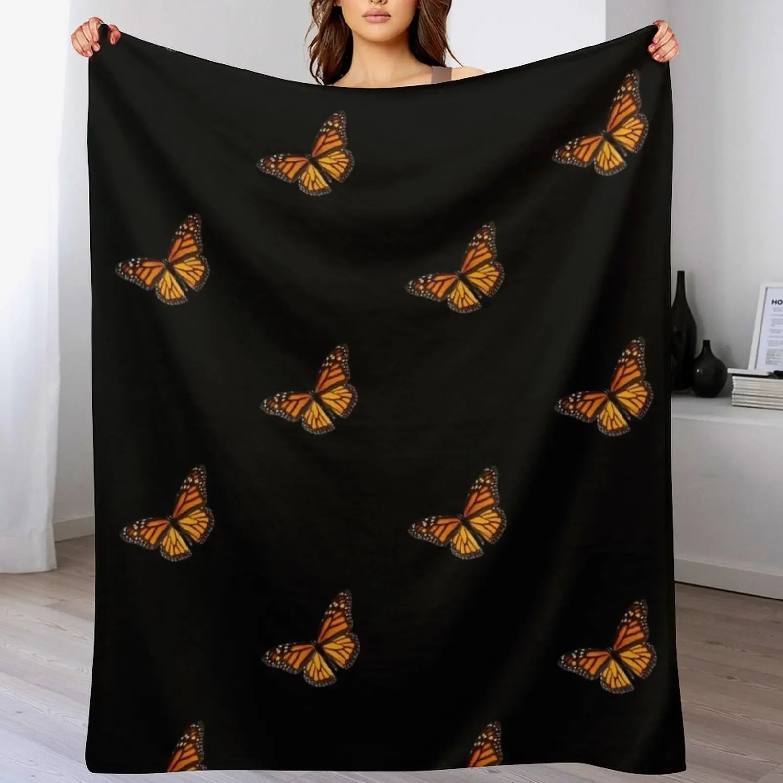 

Monarch butterfly design Throw Blanket Luxurious Soft Blanket Holiday Gift for Family