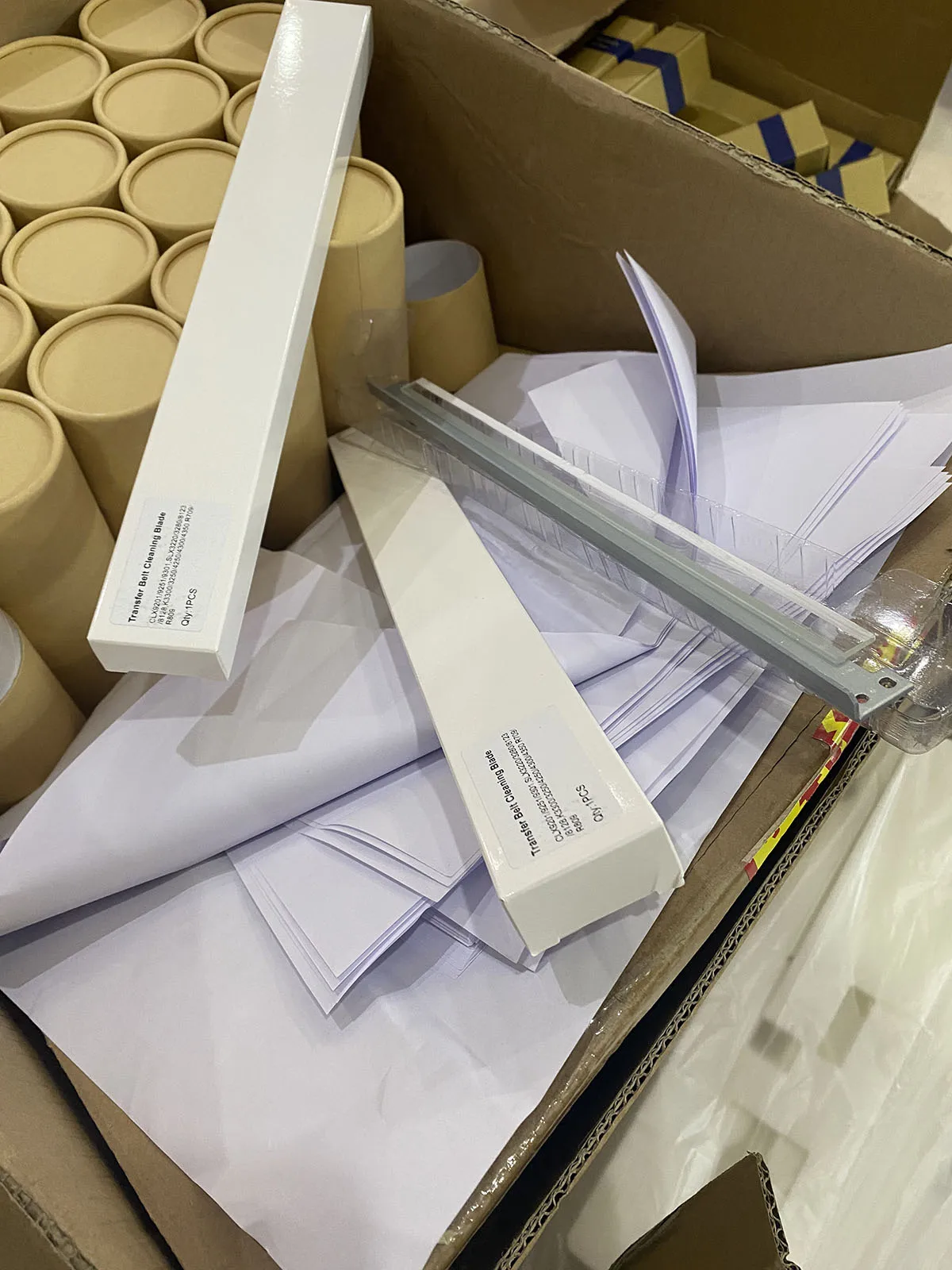 

4X Wiper Blade For Samsung X4220 X4230 X4250 X4300 X3220 X3280 Printer,CLT-R804 CLT-R808 4220 Transfer Belt Drum Cleaning Blade