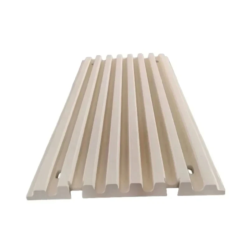 high quality Spare and Accsori: Fixed Jaw Wear Parts Crusher