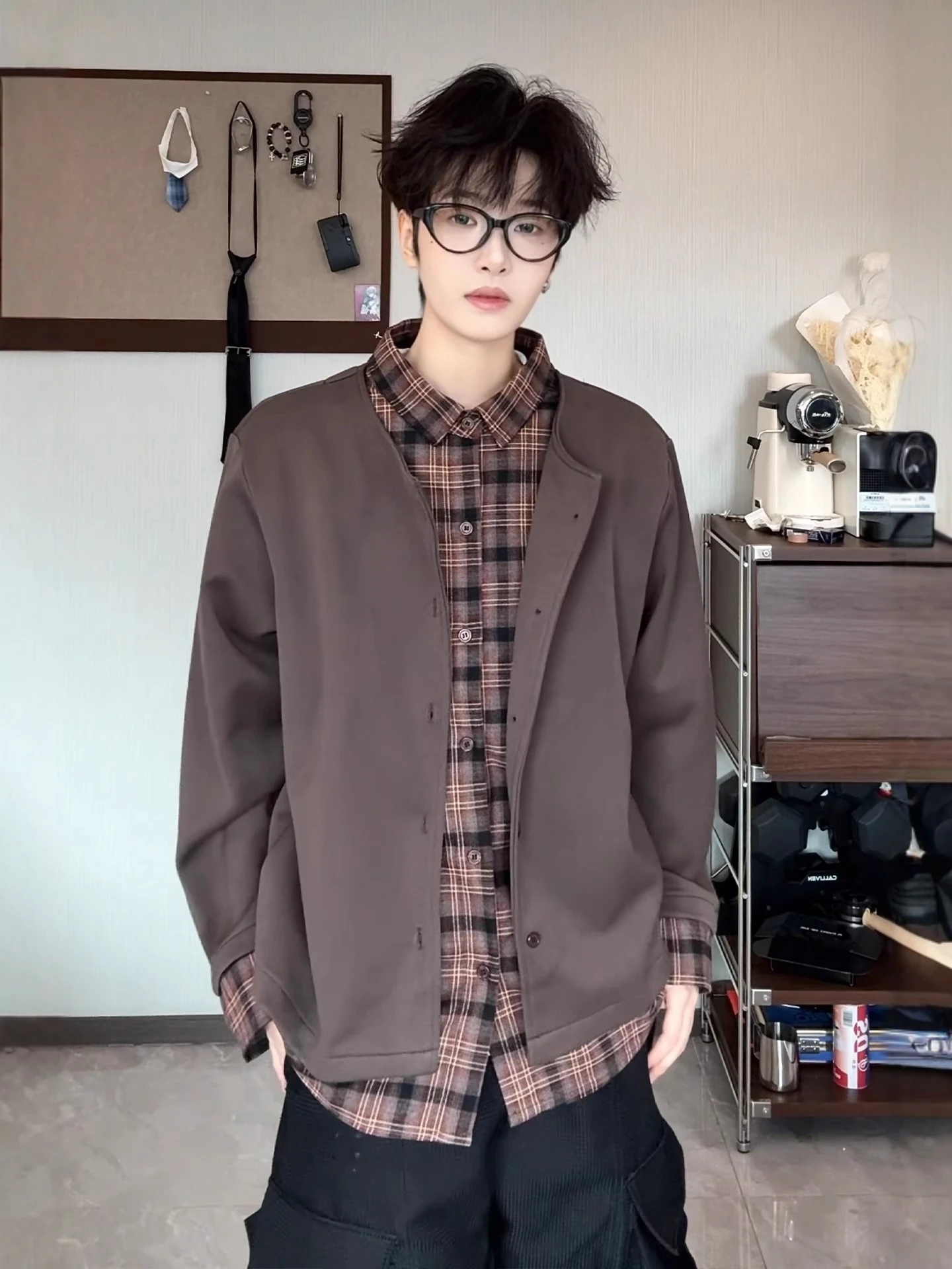 

Мужское осеннее повседневное пальто из двух предметов в клетку в американском стиле ретро с разрезом в клетку, свободное длинное пальто Sve ort Length