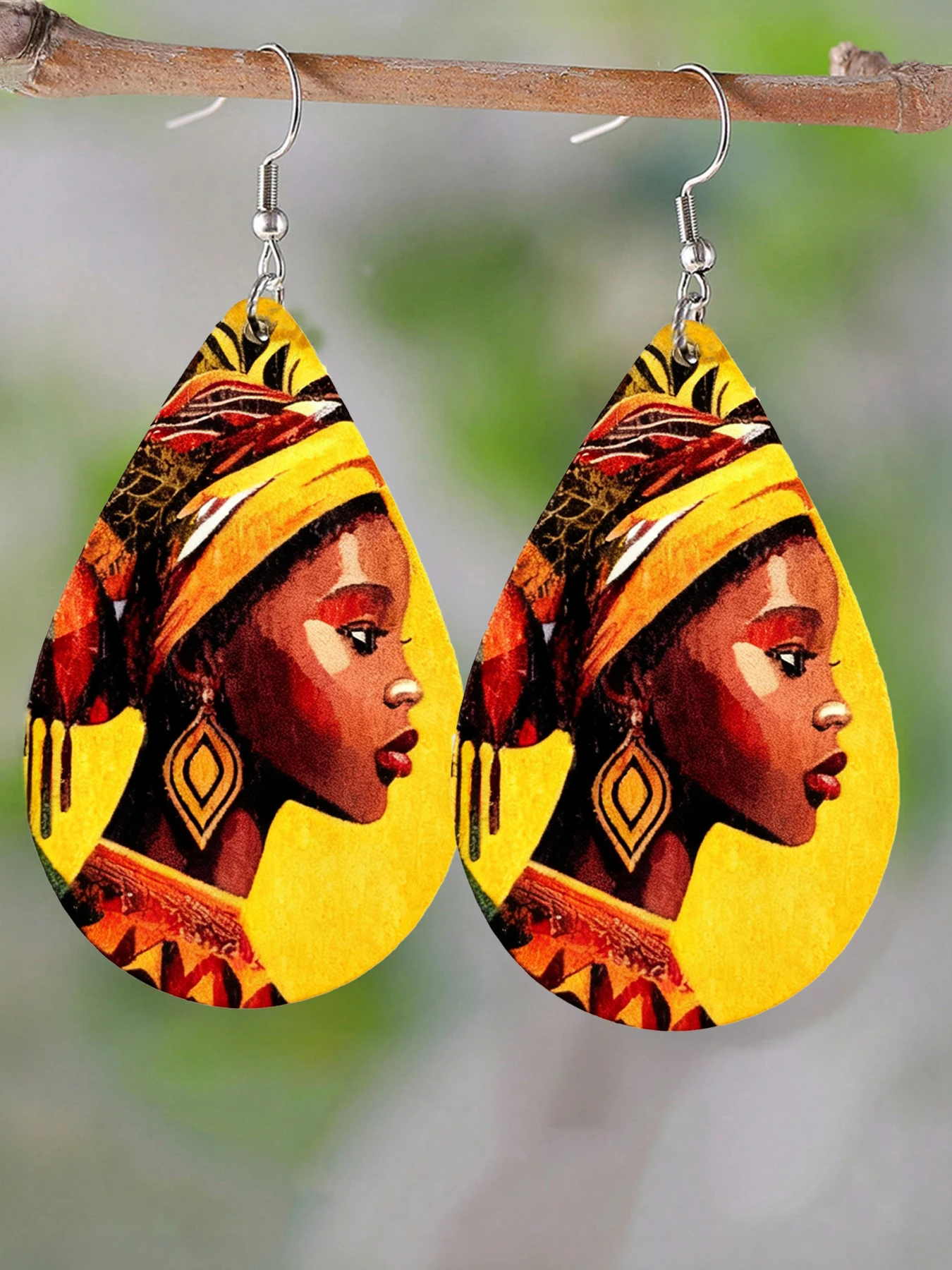 1 Paar bunte ethnische Kleidung, afrikanische schwarze Kopfporträt-Anhänger-Ohrringe, bedruckte, tropfenförmige, leichte, handgefertigte Ohrringe, geeignet für Damen-Alltagskleidung, Partys, Muttertag