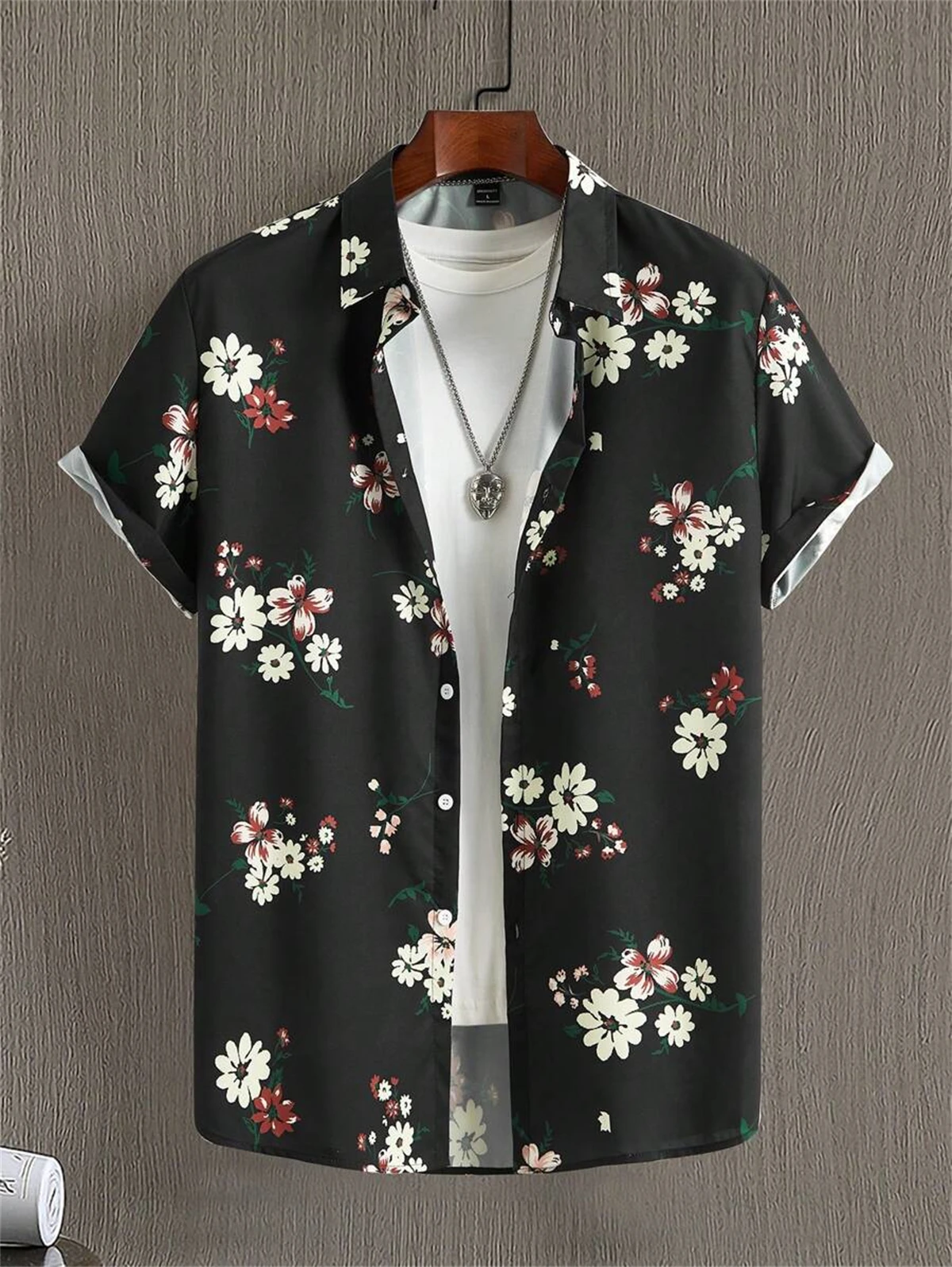 

2024 Fashion New Men's Short Sleeve Shirt Floral Print Lapel Hawaiian Casual Men's Top Large Size Comfortable and Loose