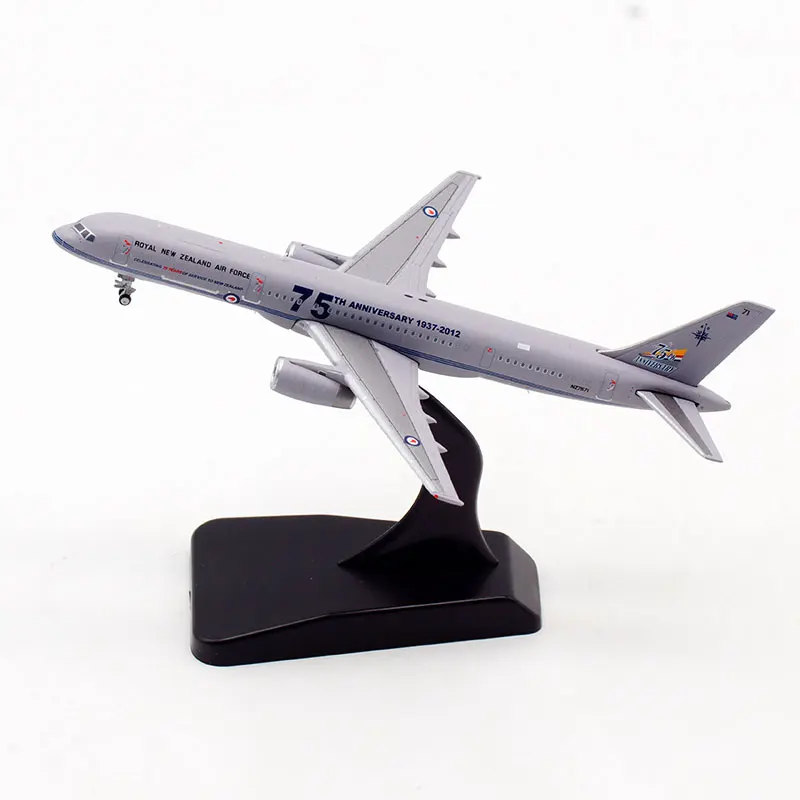 

Air New Zealand B757-200 Civil Aviation Airliner Alloy & Plastic Model 1:400 Scale Diecast Toy Gift Collection Simulation