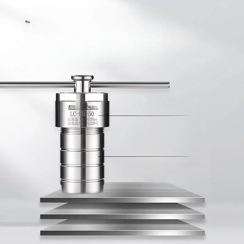 polythickened PPL lined with PTFE dissolved 304 stainless steel, which is resistant to high temperature and high pressure
