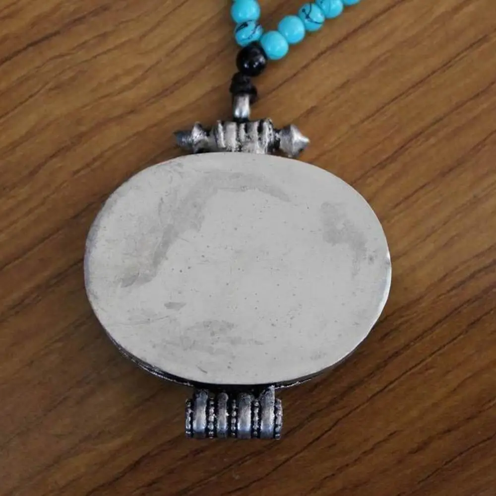 PN882 Tibetan Silver Inlaid Turquoises Coral Beads Filigree Handmade Prayer Box Gau Pendant Necklace