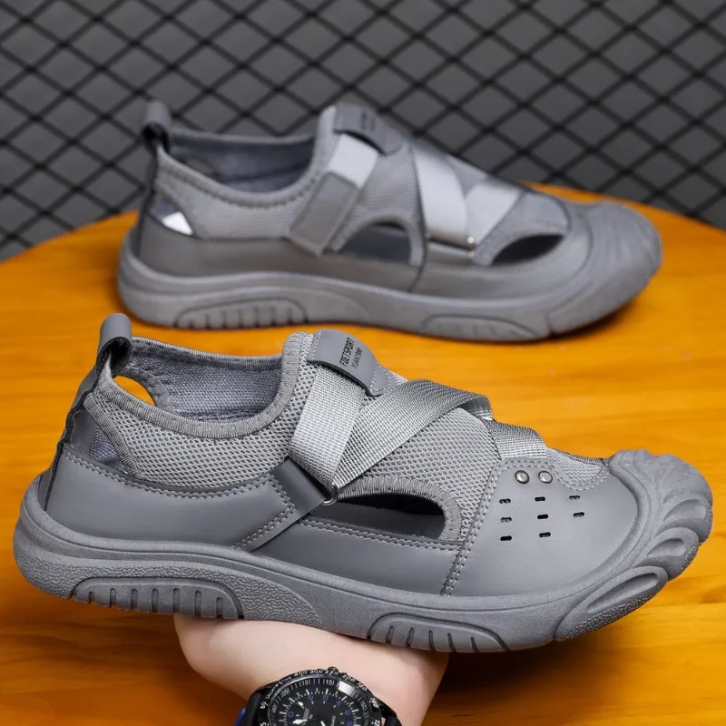 

Plus Size Men's Breathable Hollow Out Outdoor Hiking Sandals Non-slip Wear-resistant Soft Sole Comfortable Casual Walking Shoes