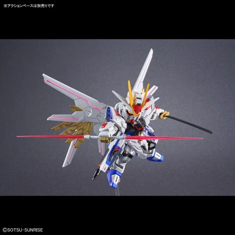 Bandai w magazynie Oryginalne figurki anime SDCS GUNDAM MIGHTY STRIKE FREEDOM GUNDAM Figurki akcji Zabawki Model kolekcjonerski Prezenty dla dzieci