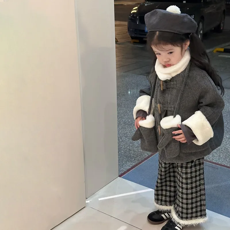 Girls Suit 2024 Winter New Childrens Wear Korean Style Baby Girl Thick Woolen Coat Woolen Edge Checkered Pants Two-piece Set