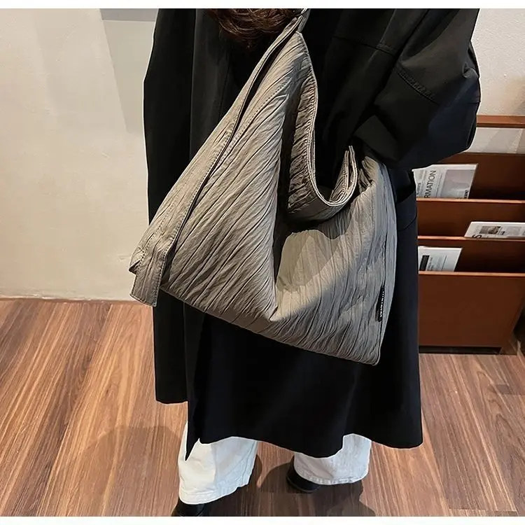 

Женская сумка большой вместимости, мода 2025 года, простая офисная женская парусиновая сумка на плечо, универсальная сумка-тоут