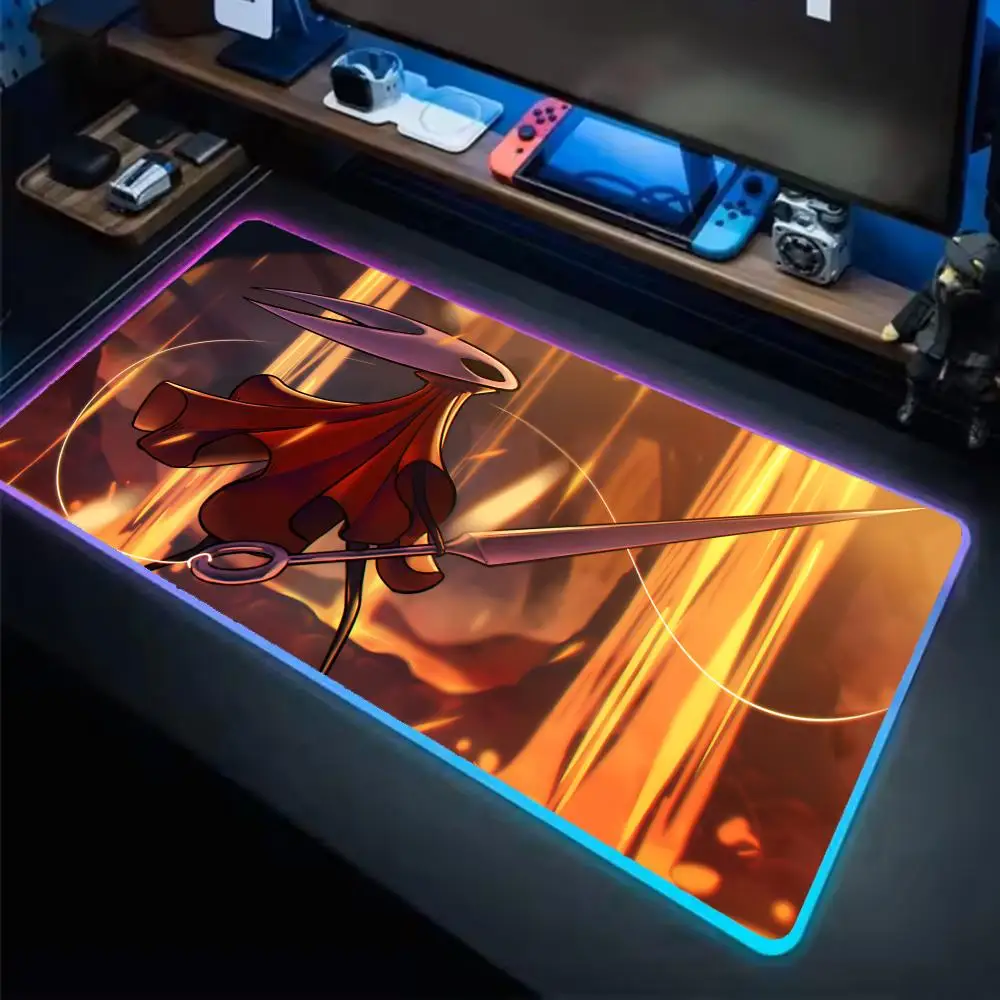 

Silksong Hollow Knight Mouse Pad Anime Gaming Mouse Pad LED Table Pads Backlit Rubber Desktop XXL RGB Desk Mats