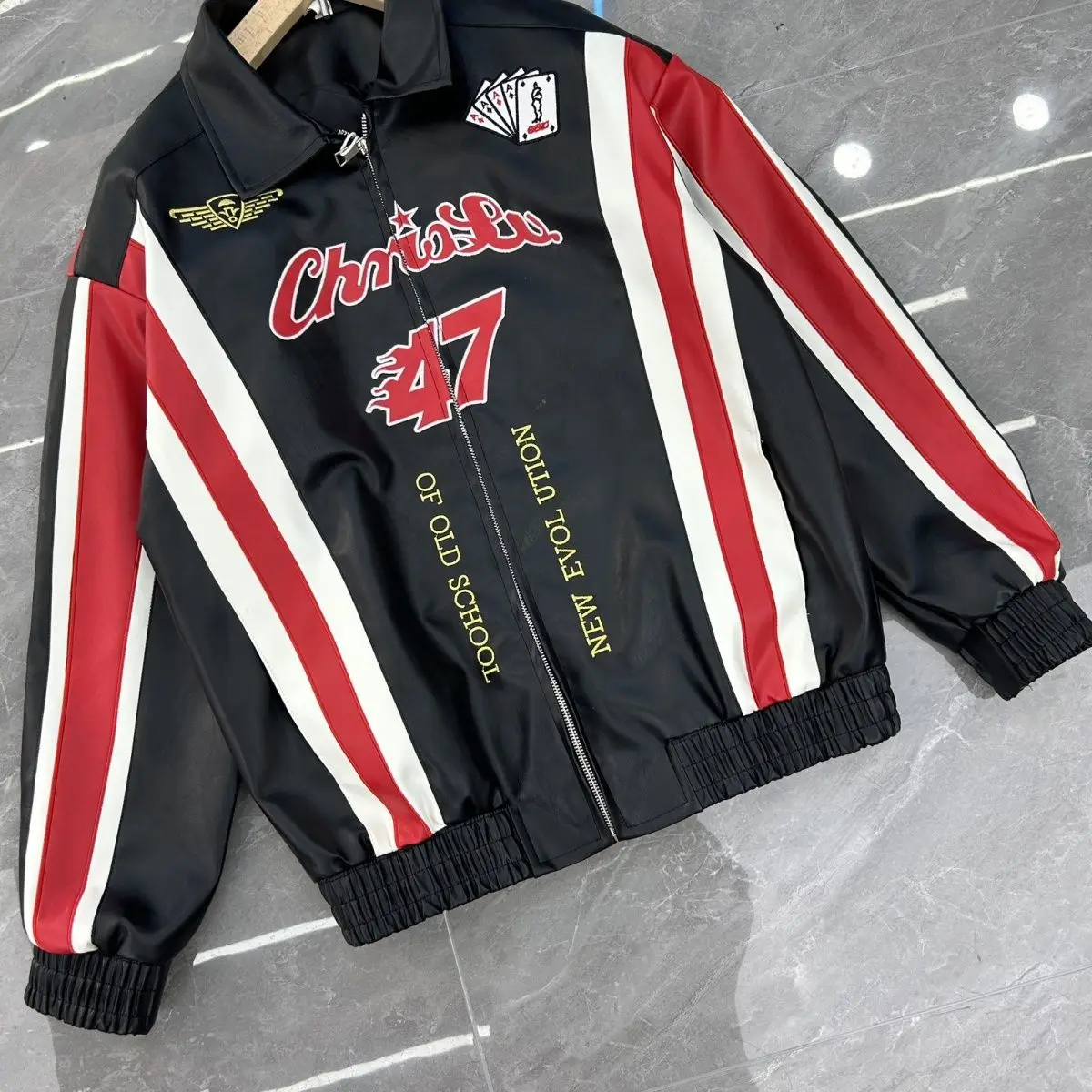 سترات جلدية أمريكية كلاسيكية مرقعة مطرزة بنمط علوي سترة شتوية عصرية كورية عالية الشارع بياقة بيسبول للرجال #6