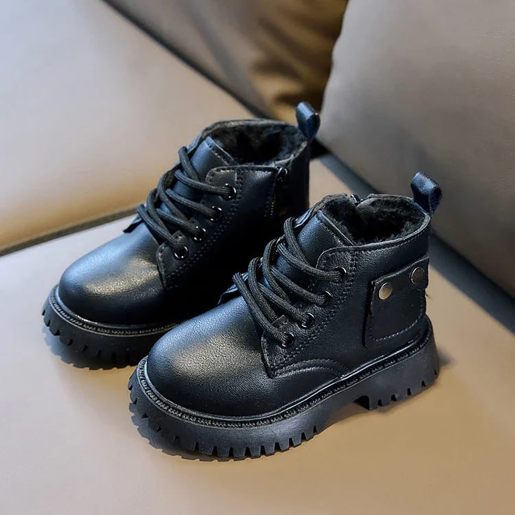 

Children Leather Boots Soft Bottom Versatile Kids Short Ankle Boots Round Toes 2025 Winter New Girls Casual Boots with Warm Fur