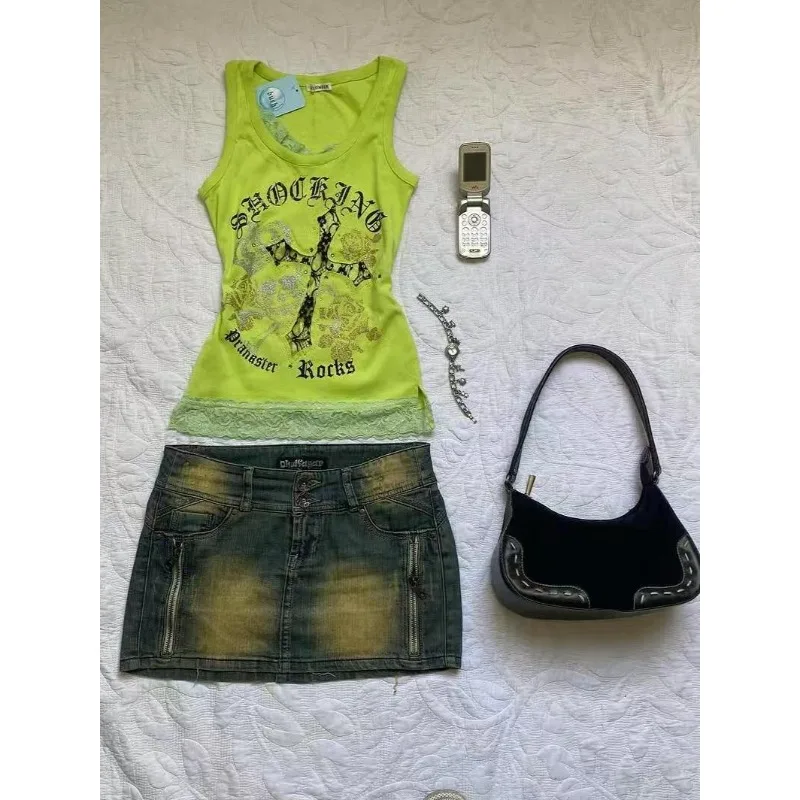 

Women's Hottie Halter Vest American Retro Subculture Graphic Print Camisole Harajuku Street Lace Patchwork Tanks Female Punk Top