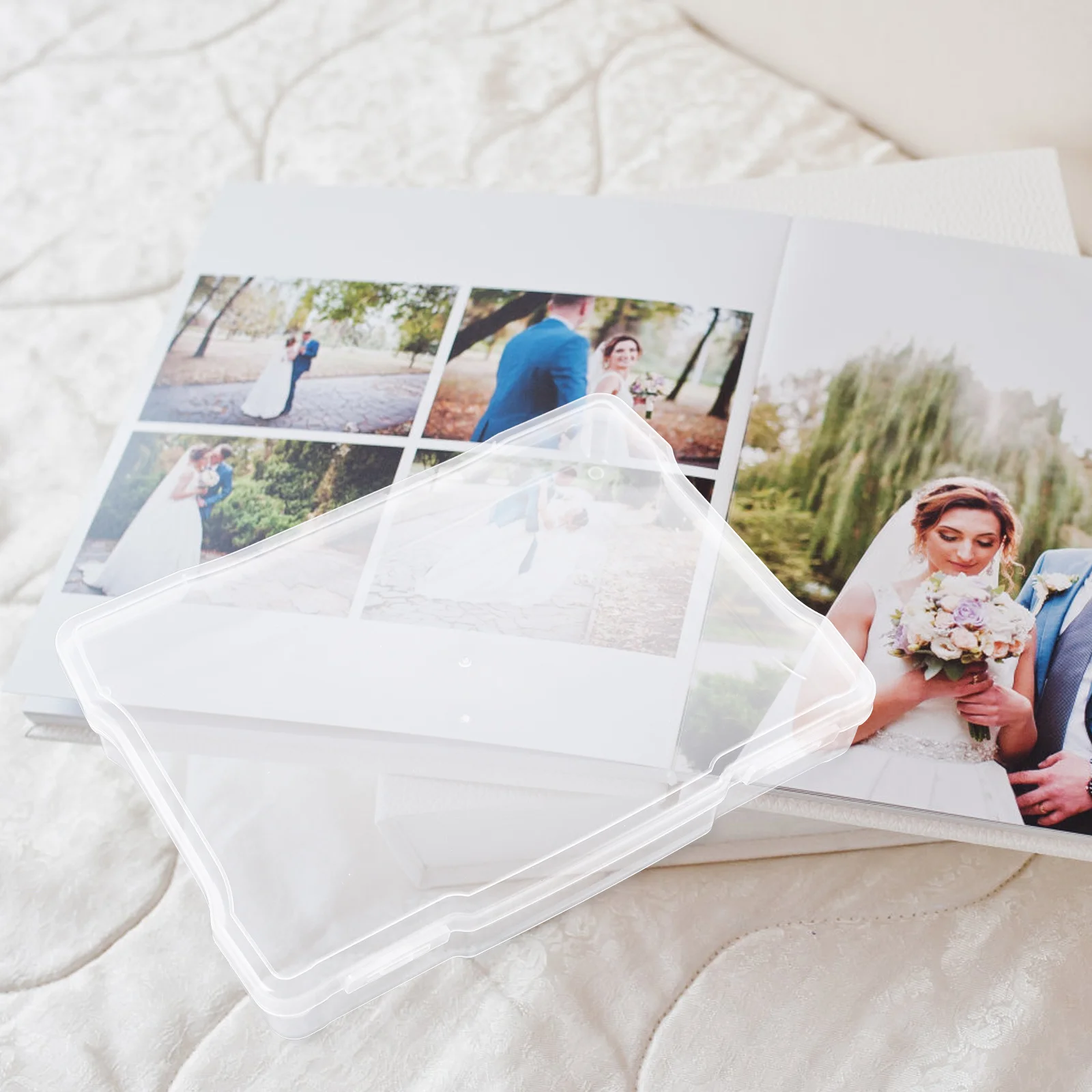 

1Set Transparent Photo Storage Box Durable PP Material Multi-Functional Card Keeper for Photos Postcards Craft Storage Organizer