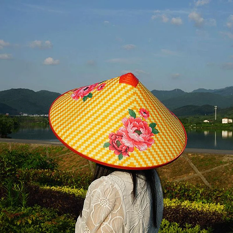 Chinese Retro Bamboo Rattan Fisherman Hat Handmade Weave Straw Bucket Hat Rain Dance Props Cone Sunshade Hat Plastic Bamboo Hat