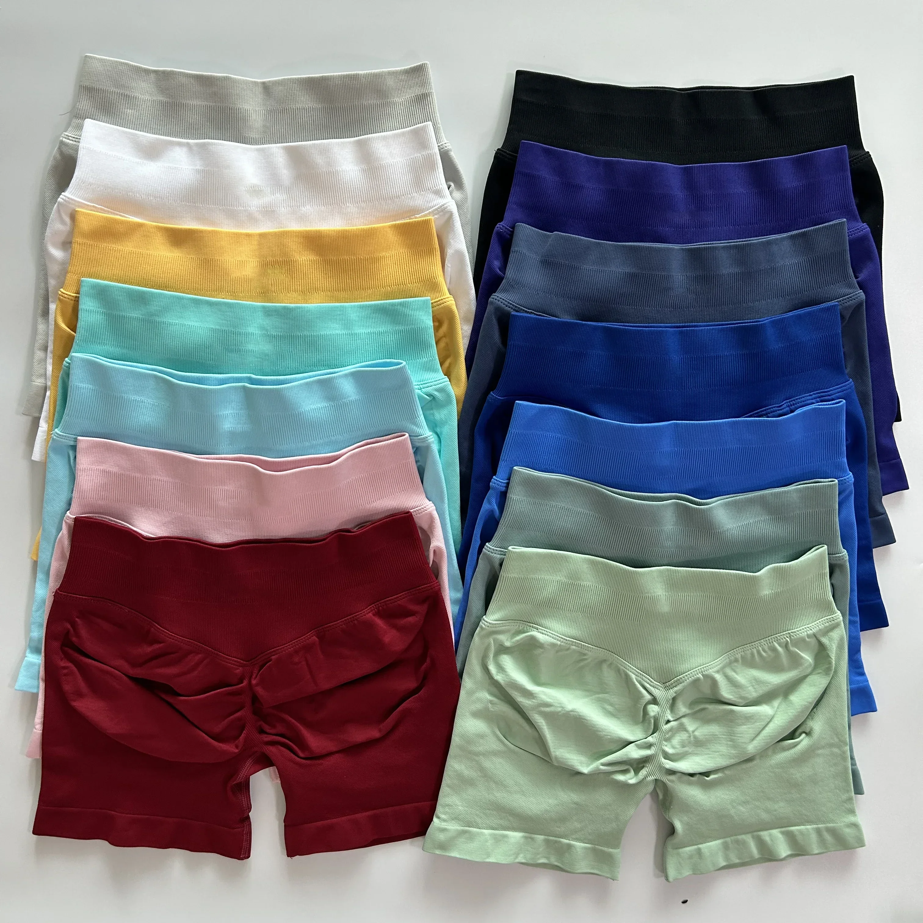 

Sexy V-Shaped Back Low Ribbed Waist Band Yoga Shorts Seamless Scrunch Bum Workout Gym Shorts Booty Hight Stretch Running Shorts