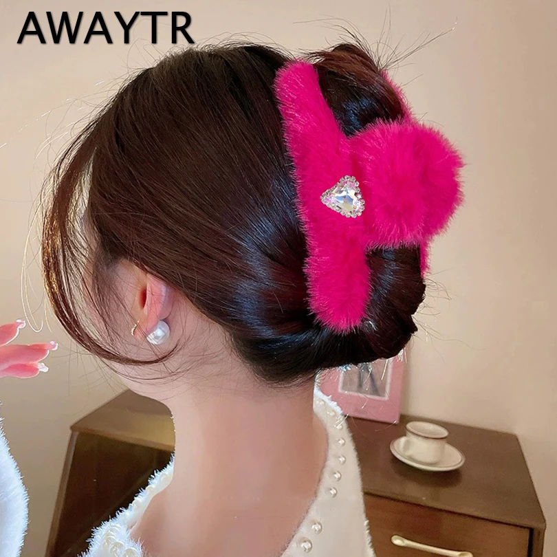 

AWAYTR Rose Red Plush Hair Claw Women Rhinestones Love Hair Clips Crab Clip Winter Furry Hairpin for Thick Hair Accessories