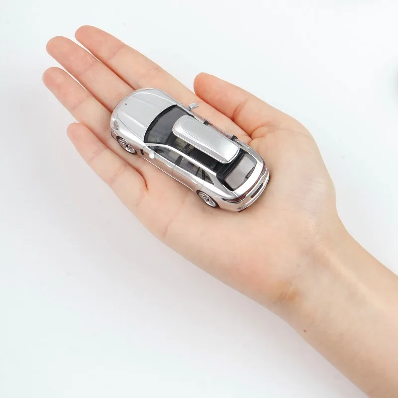 نسخة بدلة الصيد 1:64، نموذج سيارة مصنوع من خليط معدني مصبوب، للمراهقين للعب مع، للبالغين للتجميع، هدية مهرجان الأطفال