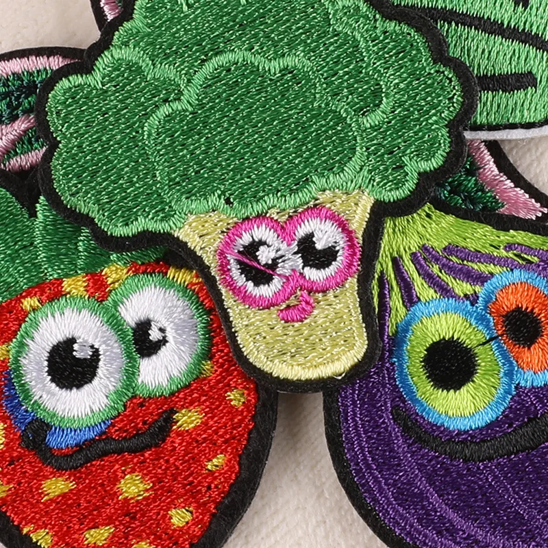 1Pcs Mix Vegetable Patches for Clothing Iron on Embroidered Sew Applique Cute Patch Fabric Badge Garment DIY Apparel Accessories