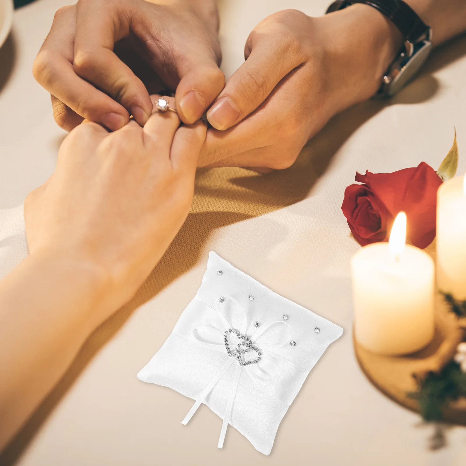 Wit 10*10Cm Dubbel Hart Trouwring Drager Kussen Satijnen Lint Decor Bruidsceremonie Kussen Voor Pagina