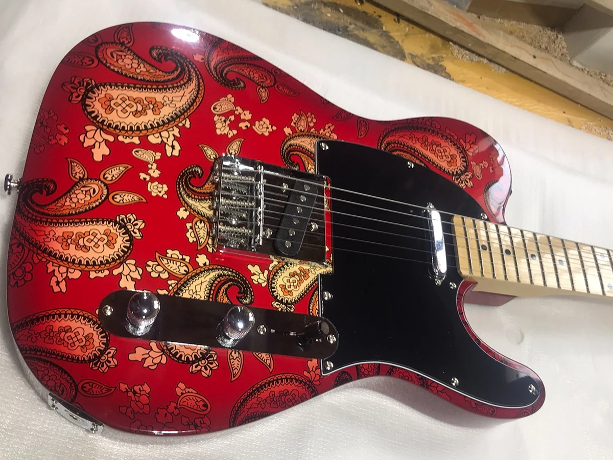 High Quality Red 6 Strings Electric Guitar Special Pattern Maple Fretboard Chrome Hardwares Factory Customizable