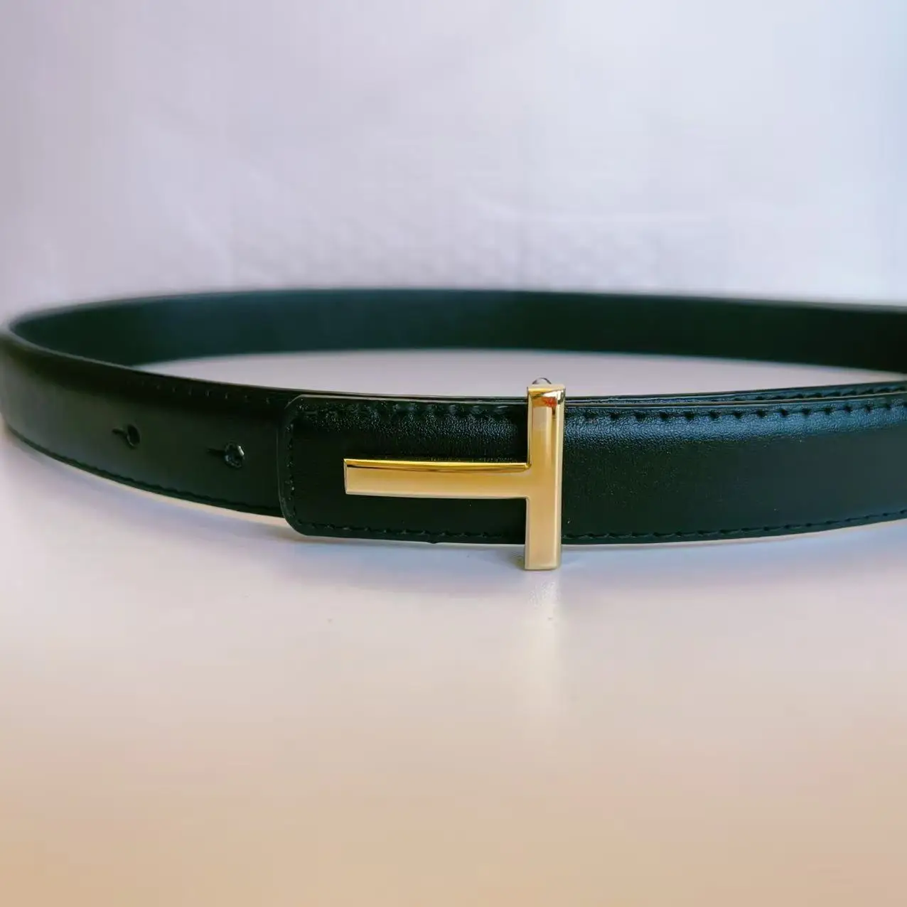 جديد حزام للنساء على الوجهين استخدام موضة البوب رسالة T حزام الجينز فستان اكسسوارات 2.5 سنتيمتر حزام عالي الجودة