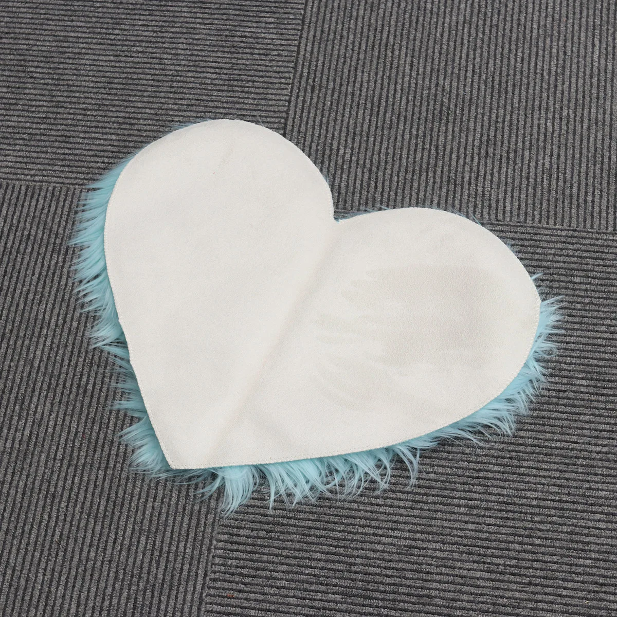 

40x50cm Heart Shaped Rug Non Slip Soft Warm Bedroom Living Room Kids Decor Carpet Floor Mats Indoor Rugs