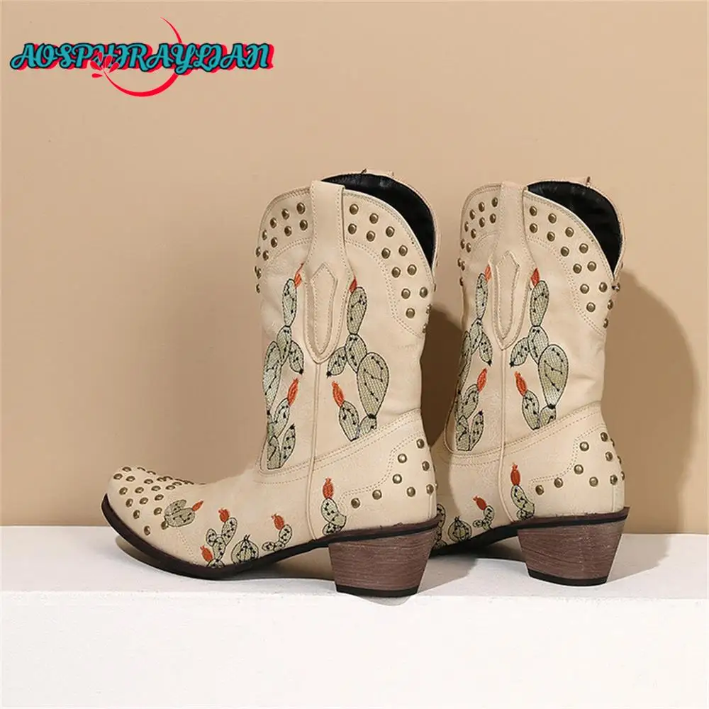 

AOSPHIRAYLIAN Western Cowboy Sewinig Floral Boots For Women 2023 Studded Cowgirl Retro Vintage Embroidery Women's Shoes