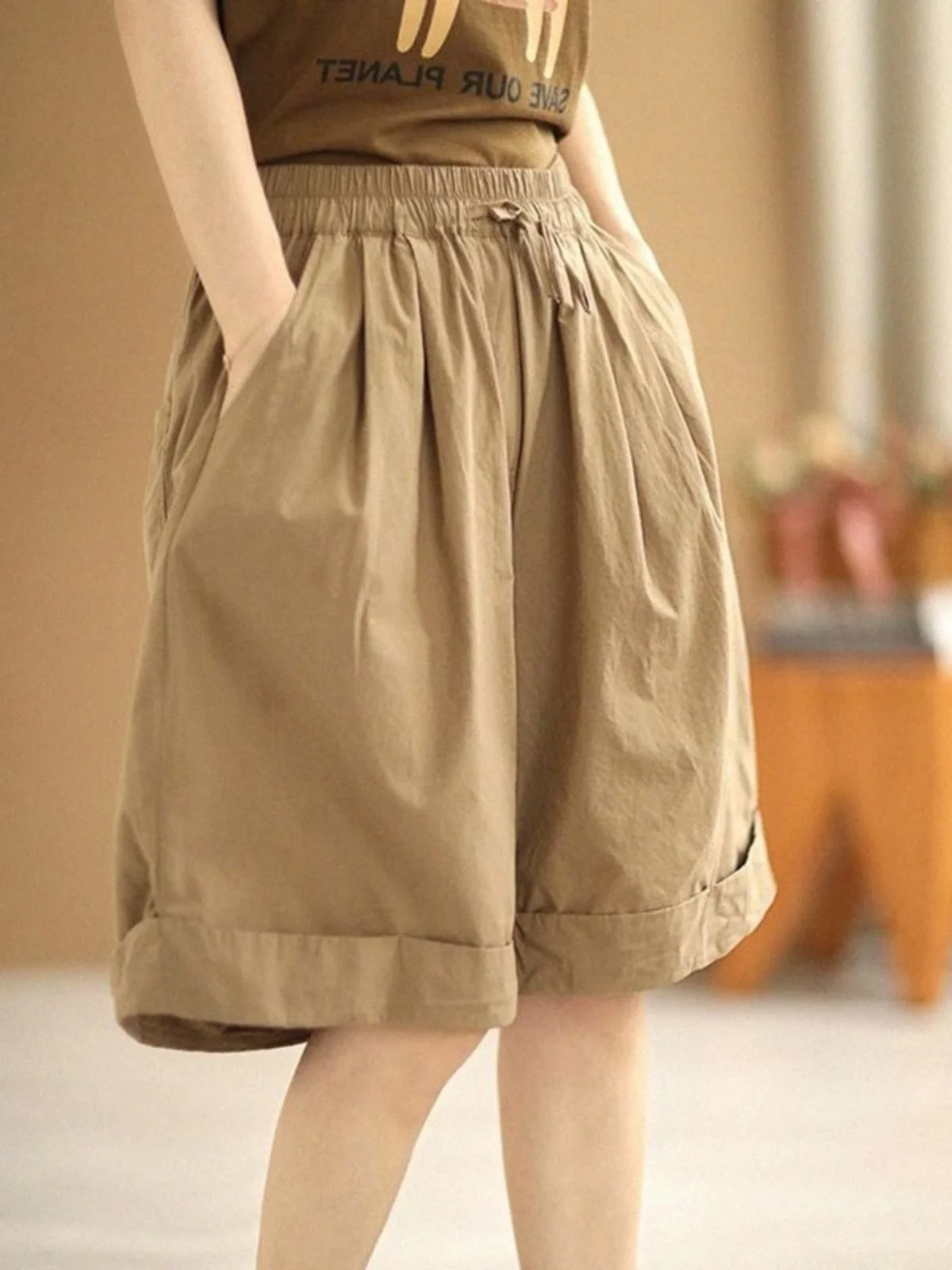 

Свободные хлопковые повседневные брюки-капри с широкими штанинами для женщин, летние, с эластичным поясом и ремнем, универсальные, свободного кроя, с отворотами, прямые