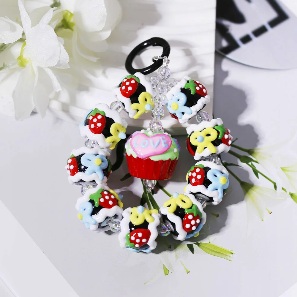 Hot selling new strawberry oil drop cake, acrylic hand-painted beads, DIY keychain pendant, mobile phone chain, cute pendant