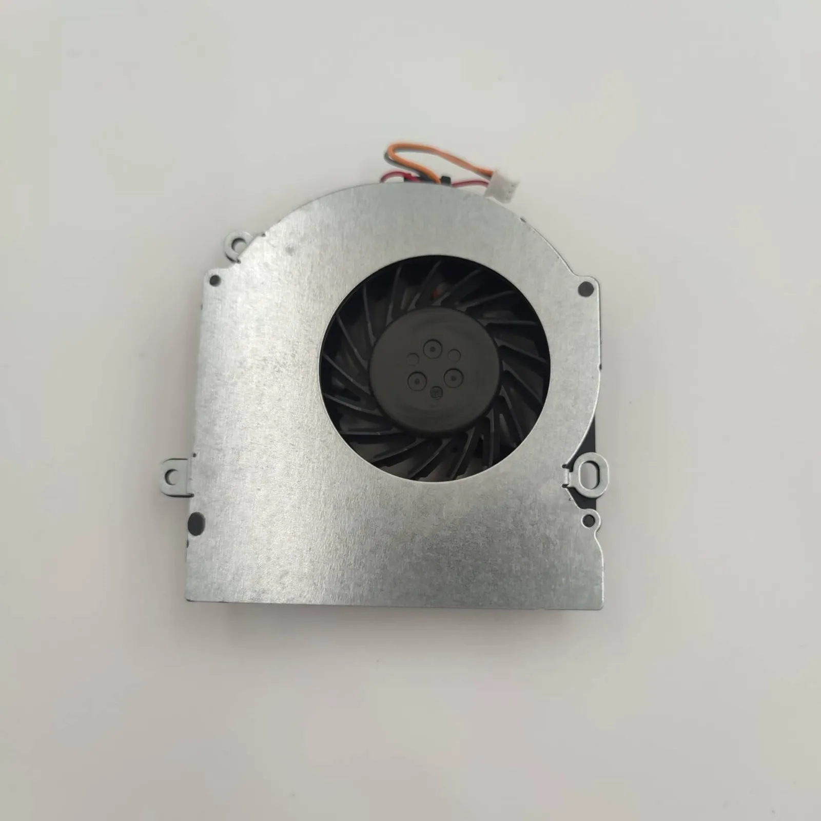 Laptop CPU Cooling Fan for Toshiba Satellite L510 L511 L515 L517 L526 L500D