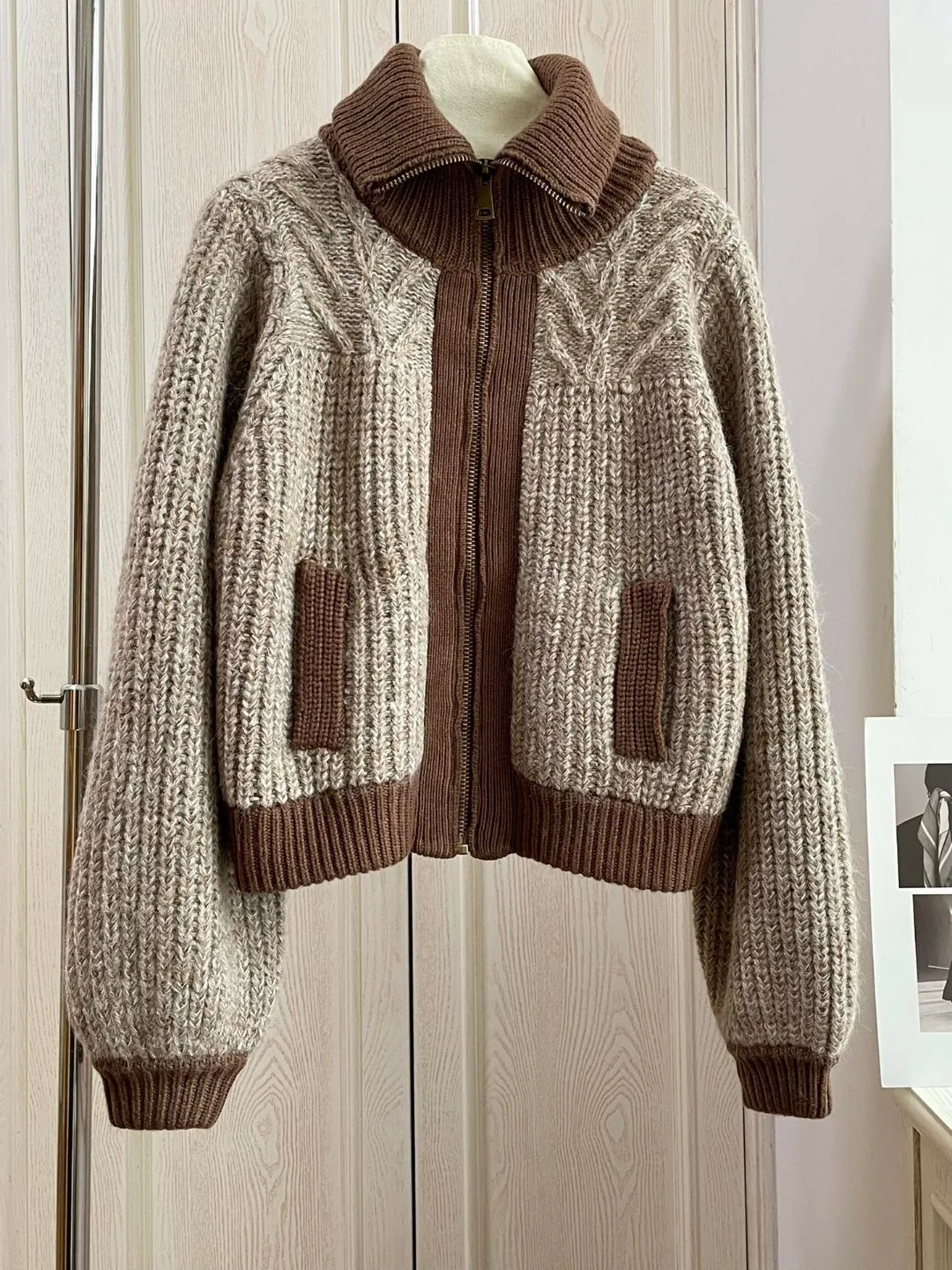 

Женский осенне-зимний новый однотонный вязаный свитер с длинными рукавами и молнией с лацканами и толстой иглой