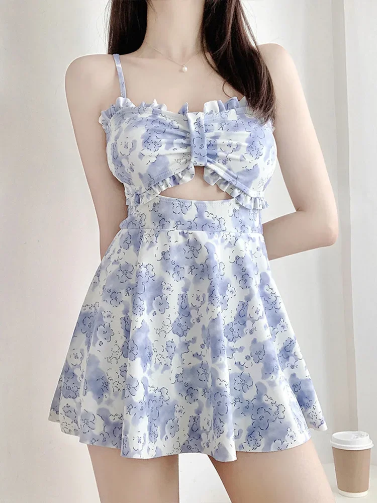 Vestido de bikini con estampado sin espalda para mujer, traje de baño Sexy con cordones, Bikinis de playa de cintura alta, nuevo traje de baño de verano 2025, traje de baño de una pieza