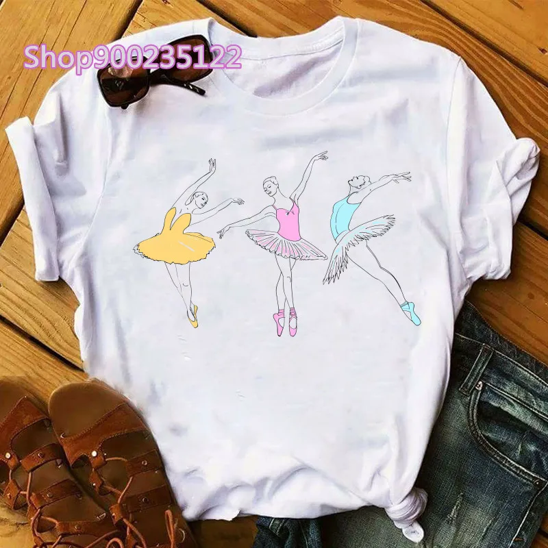 Ballerina di balletto T Shirt donna elegante danza manica corta cartone animato bianco top abbigliamento donna stampa estetica grafica Tees femminile