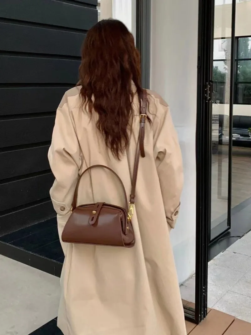 Korean Niche Chic Elegant Handbags Female Genuine Leather Luxury Portable Shoulder Bags 2024 New Elegant Purses Clutch Bolsas