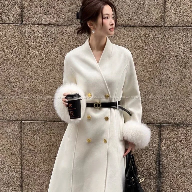 

2024 New fox fur double-sided wool coat with extended double breasted buttons, high-end temperament, slim fit waist belt, woolen