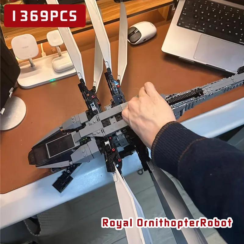 

Qing Wang Icons Royal Ornithopter Fighter Строительные блоки, Коллекционная модель, Игрушки Подарки для любителей научно-фантастического кино
