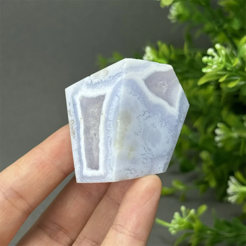 

Natural Crystal Blue Lace Agate Polyhedral Irregular Mineral Specimen Healing Energy Meditation Aura Home Aquarium Decoration