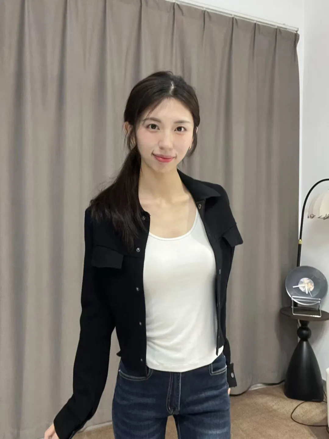 

Slimming Short Jacket Women's Style American Flip Collar Button up Top Early Spring Fashion Korean Versatile Black Jacket