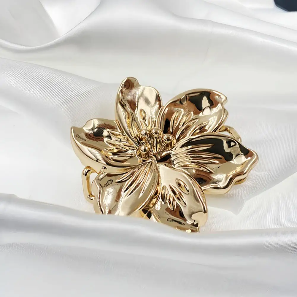 Bikini Closure Metal Flower Shape Buckle Bikini Fastener Chest Closure Connector For Bikini Girls Costume Accessory Adjustable